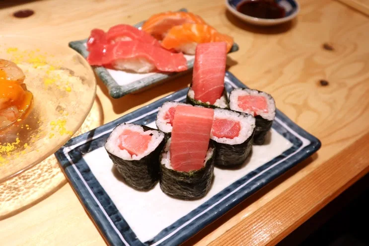日本福冈博多站寿司推荐｜Sushisakaba Sashisu实测，Ming店值不值得去