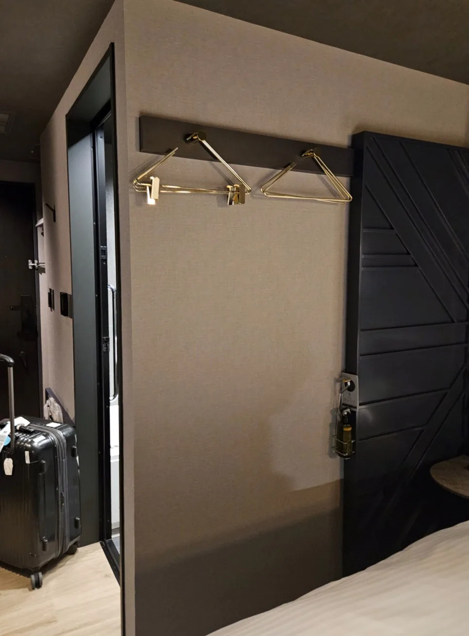 open hanging space