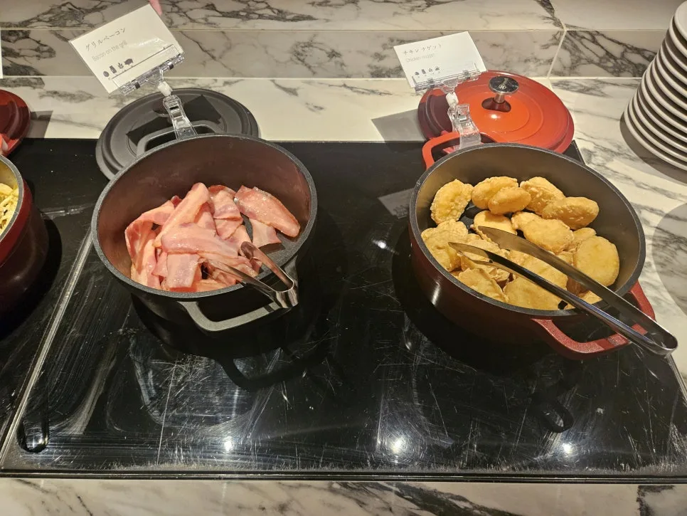 yogurt toppings