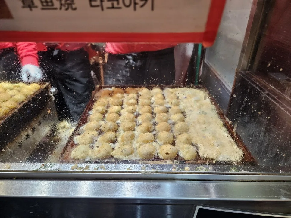 现场制作章鱼烧