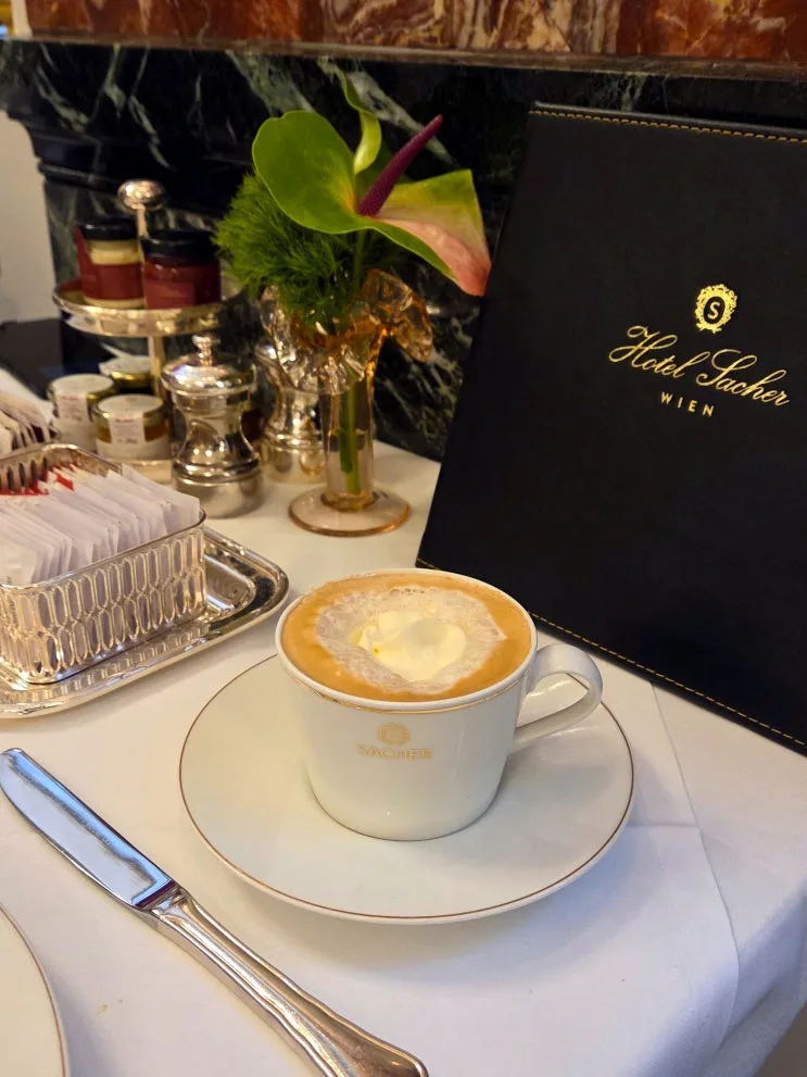 奧地利維也納 Hotel Sacher Vienna 實測｜必吃早餐推薦，住過就懂有多強
