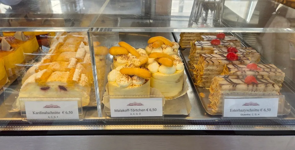 維也納咖啡廳甜點