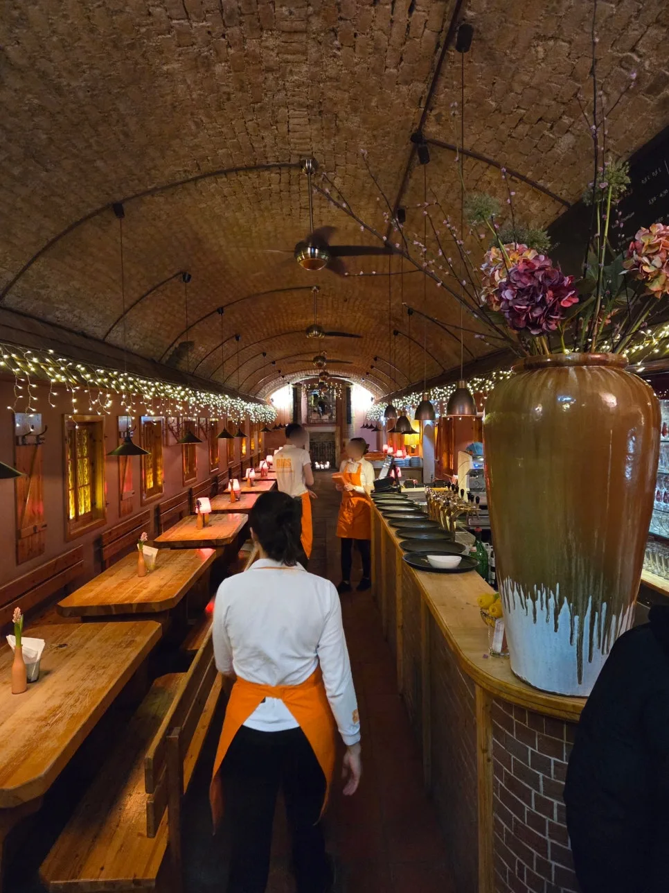 Ribs of Vienna 地下室用餐空間