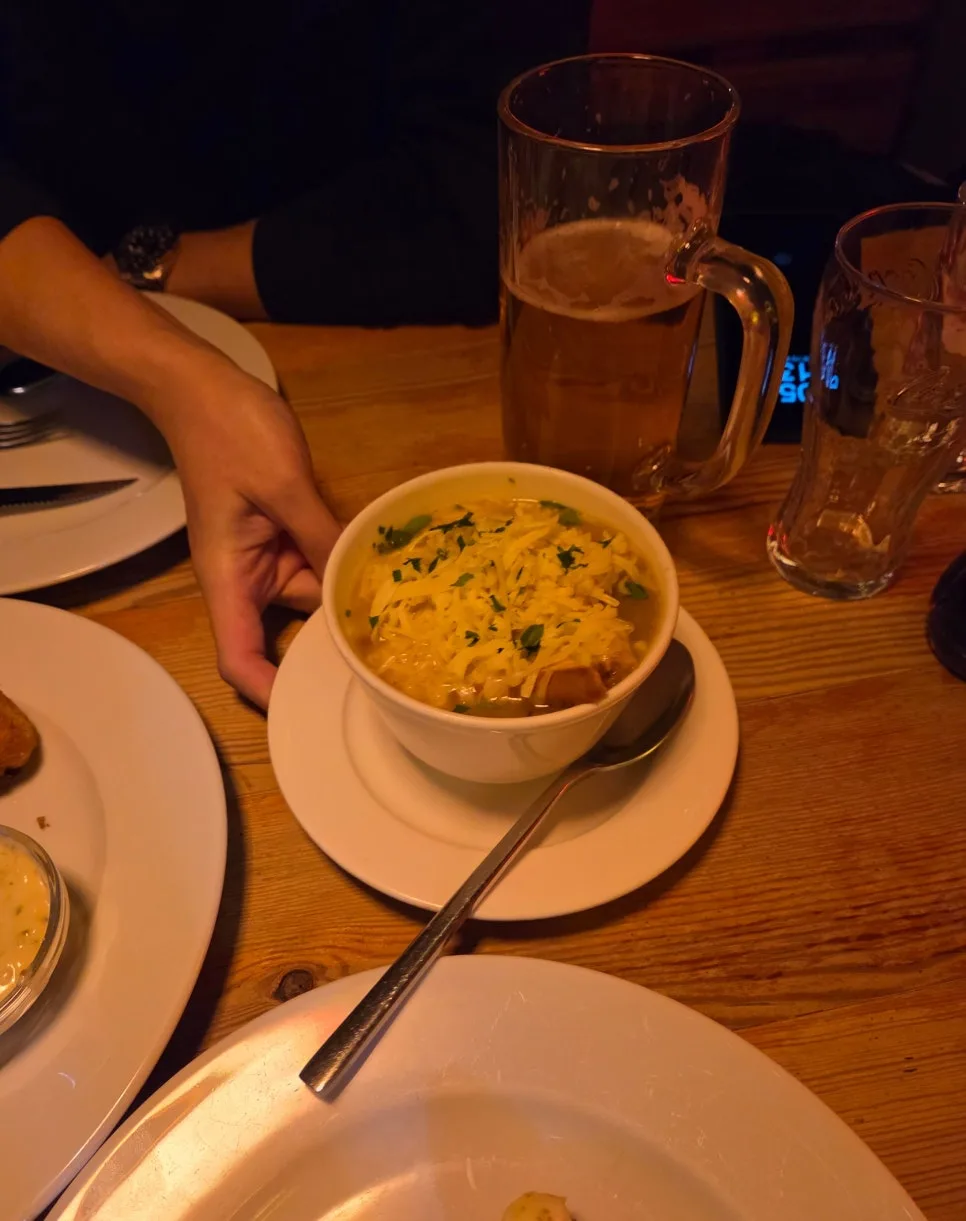 法式洋蔥湯近拍