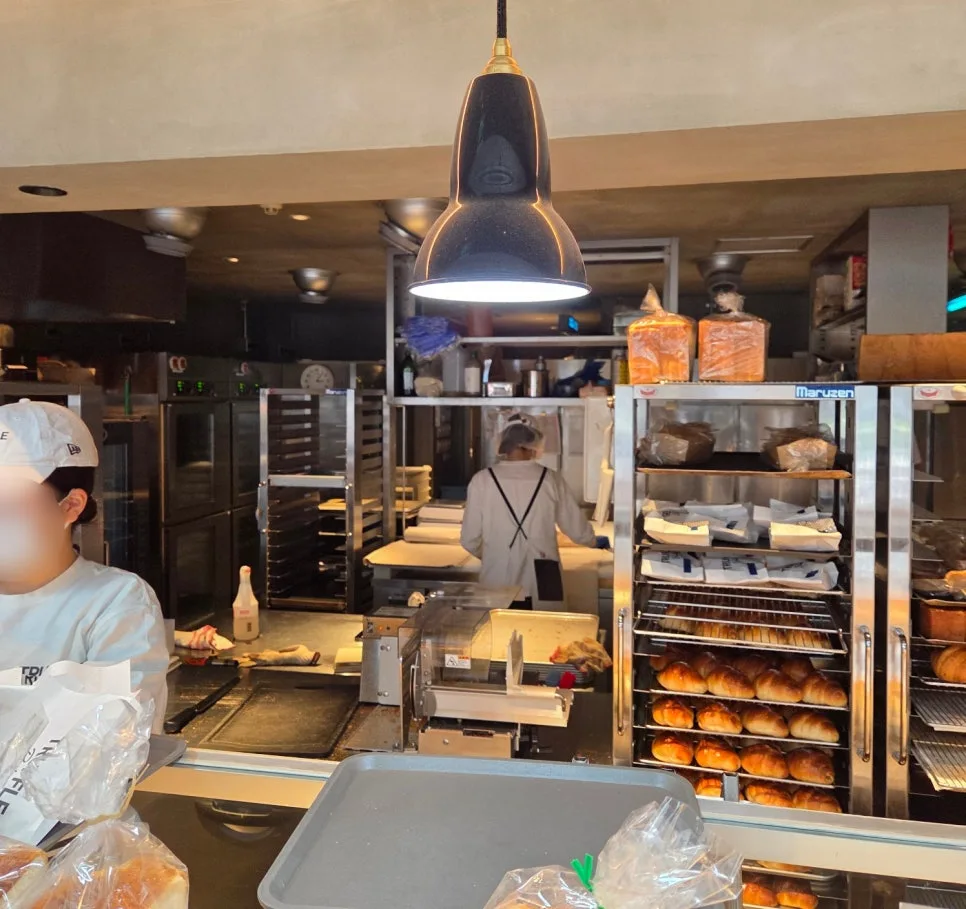 店内烘焙区