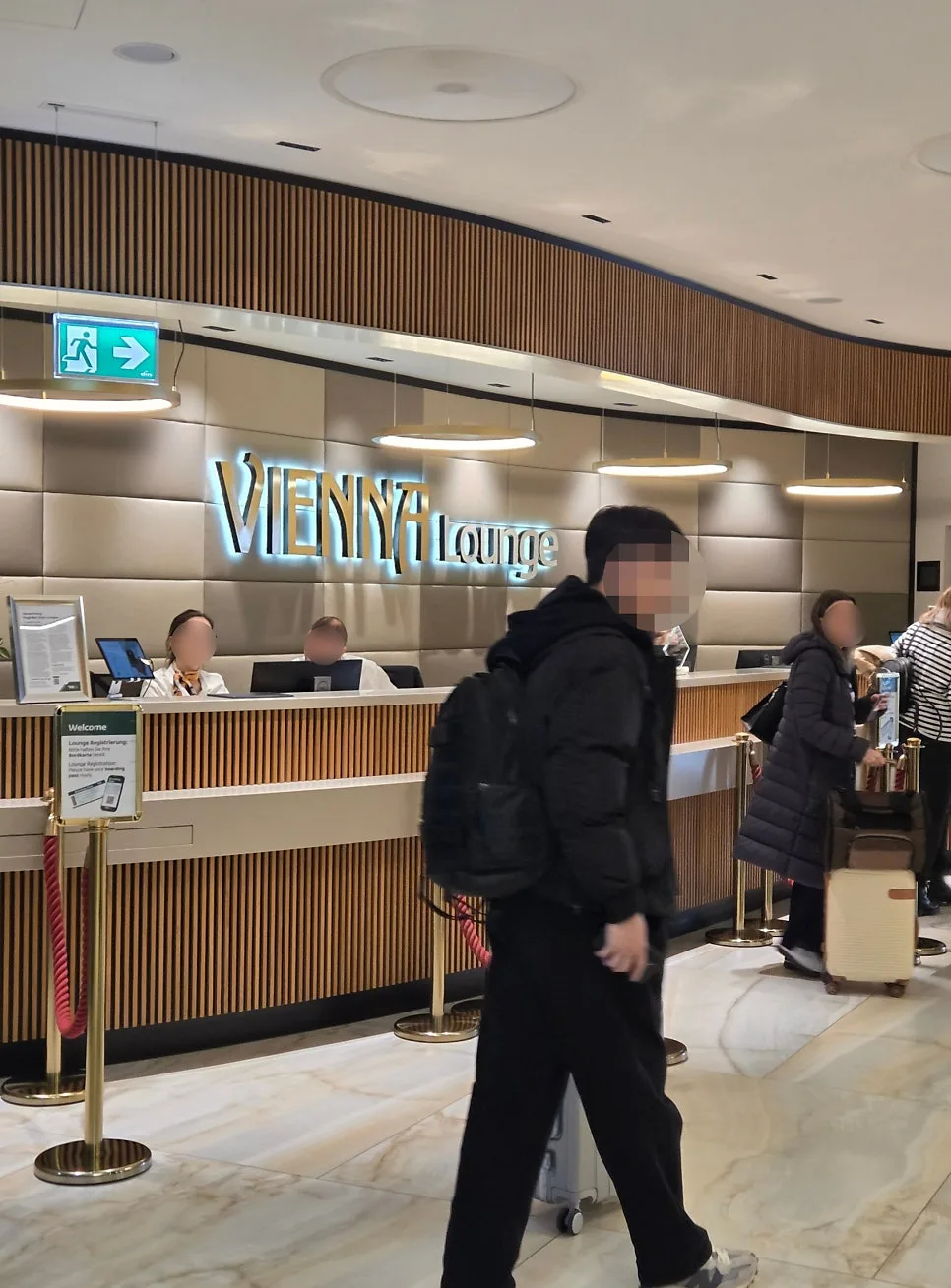 Vienna Lounge入口標示