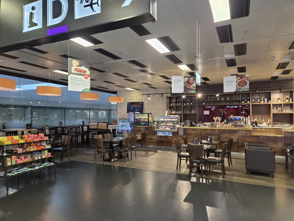 登機門附近餐飲店