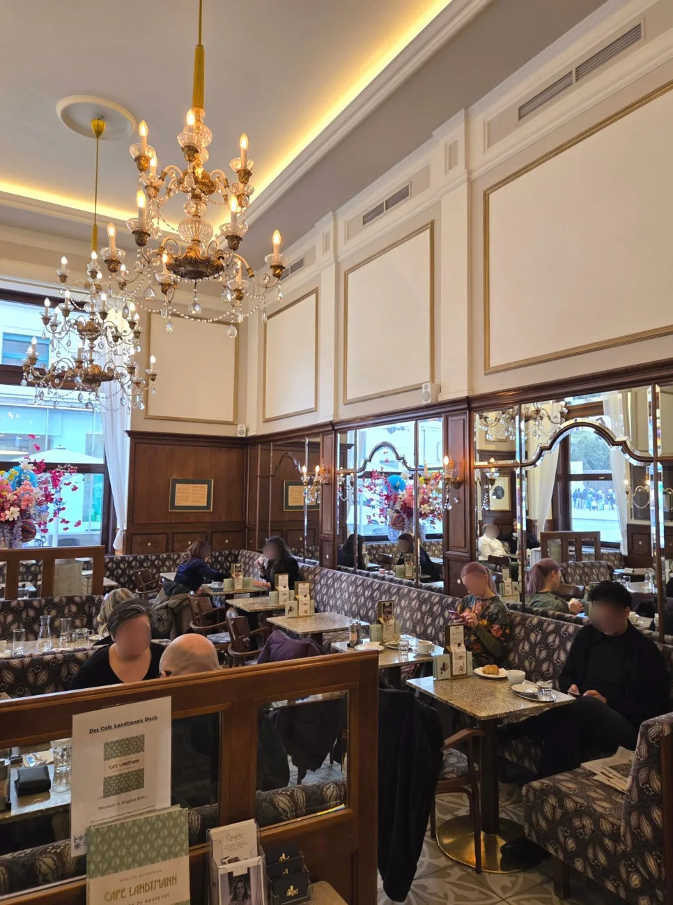 Café Mozart 復古裝潢
