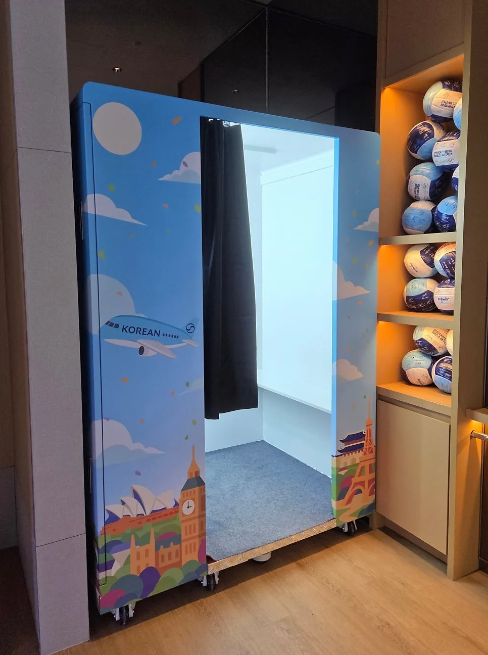 photo booth area