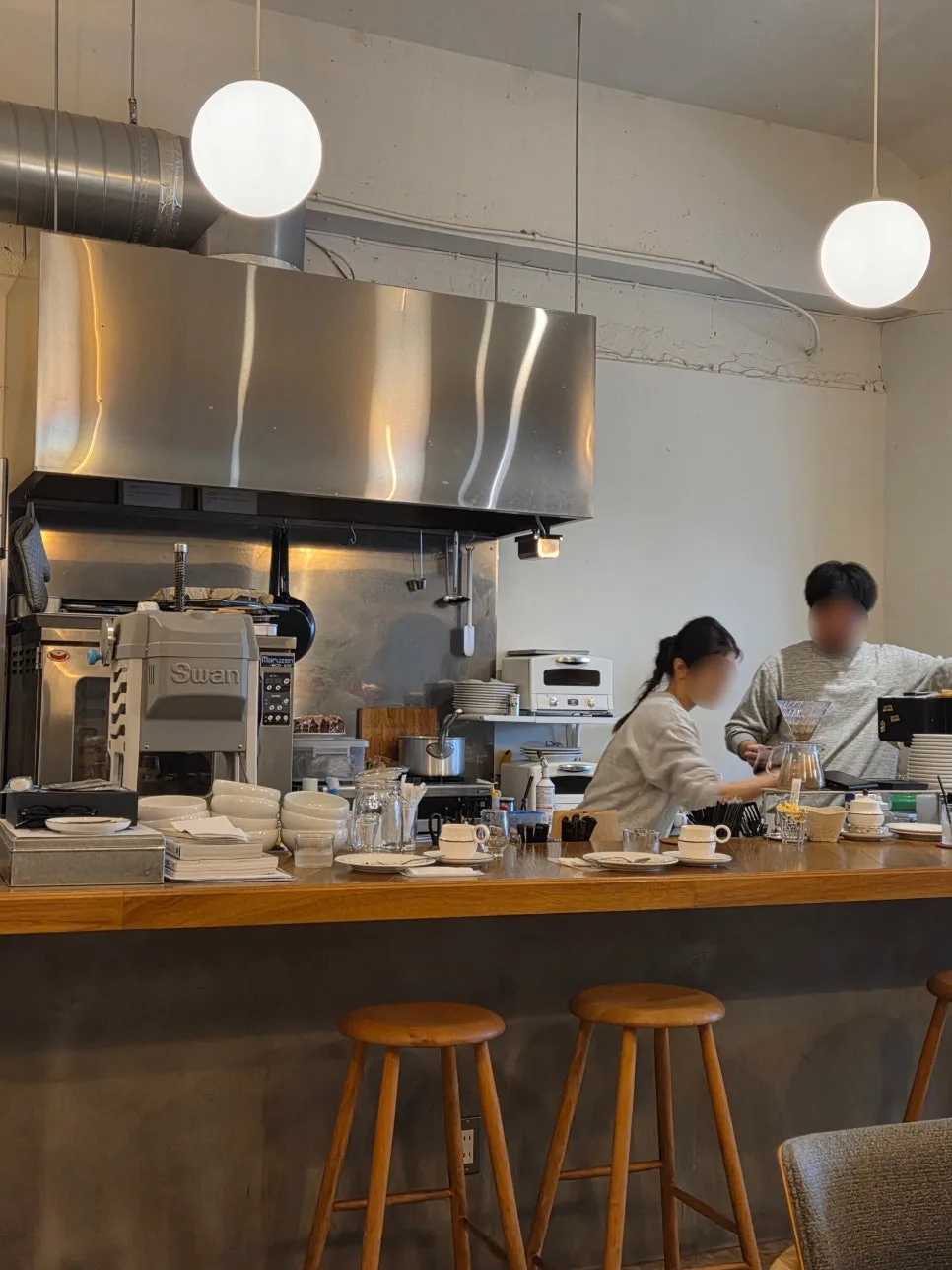 Final moments at Lester Coffee