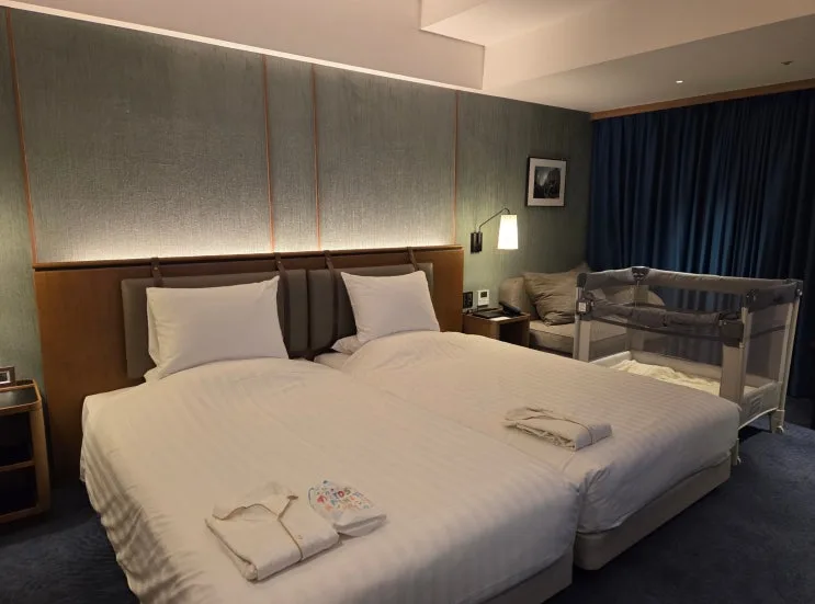 Hotel Collective Okinawa Review: Kokusai Street Location, Parking, Baby Amenities, and Superior Twin Room